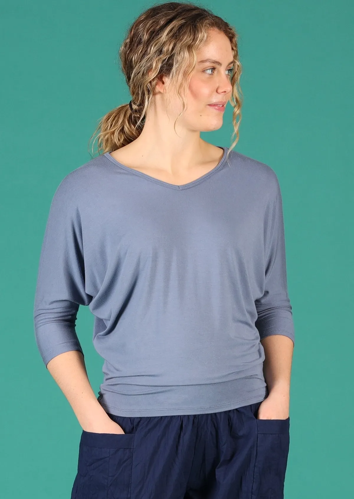 3/4 Sleeve V-neck Batwing Top Sky Grey