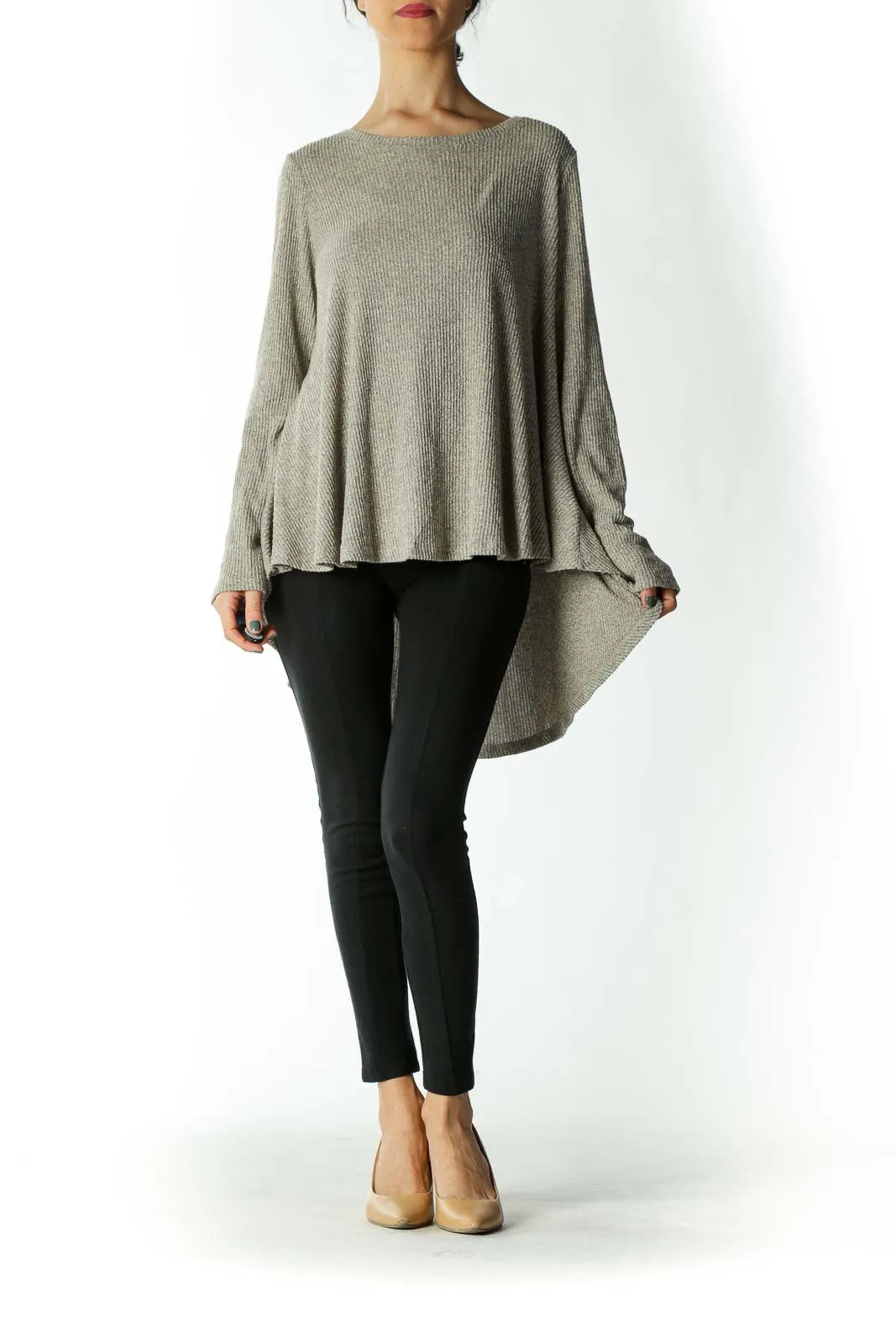 Beige Ribbed Long-Sleeve Flowy Knit Toplogn