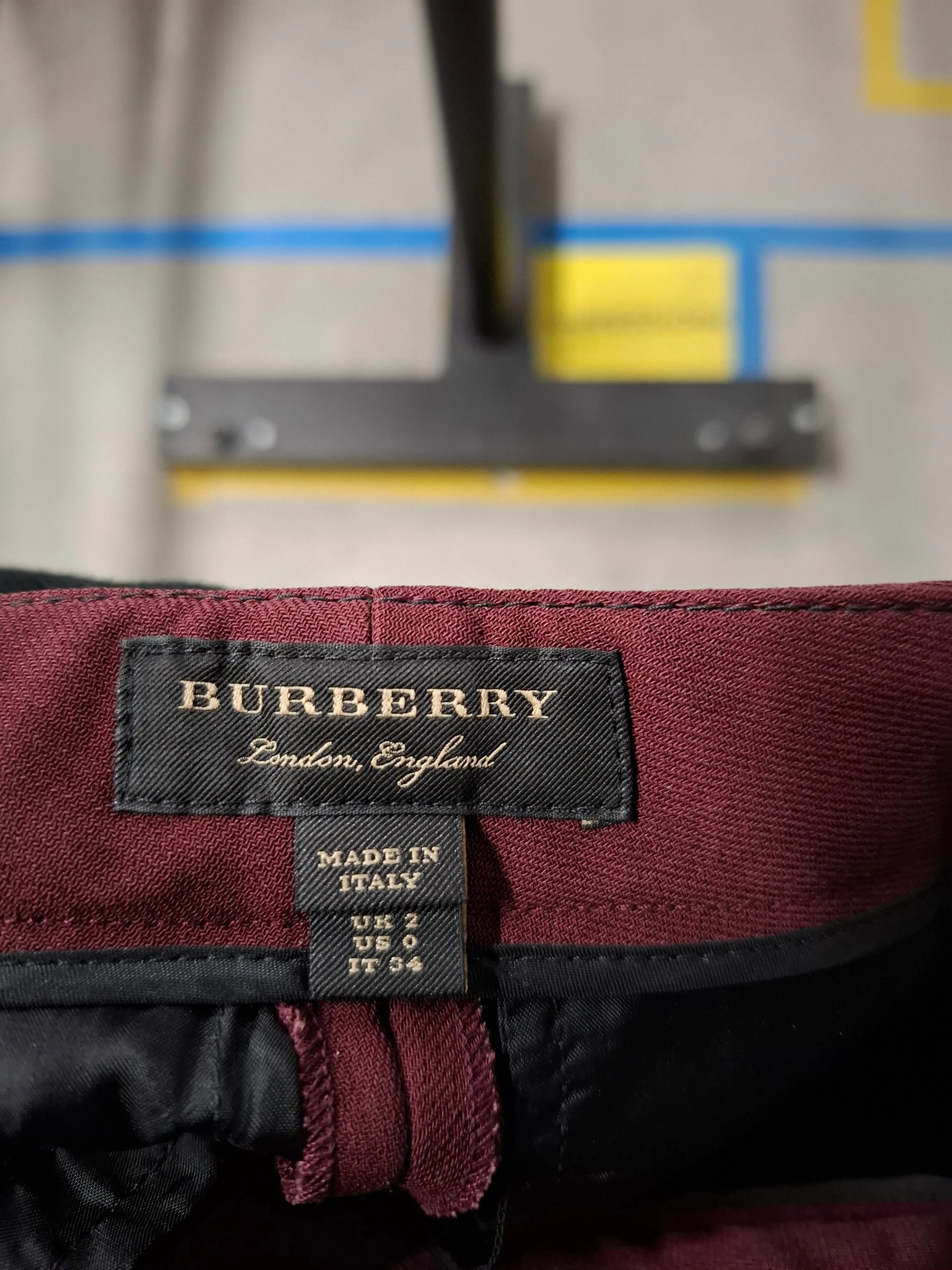 Burberry High-Rise Straight-Leg Trousers in Burgundy Wool