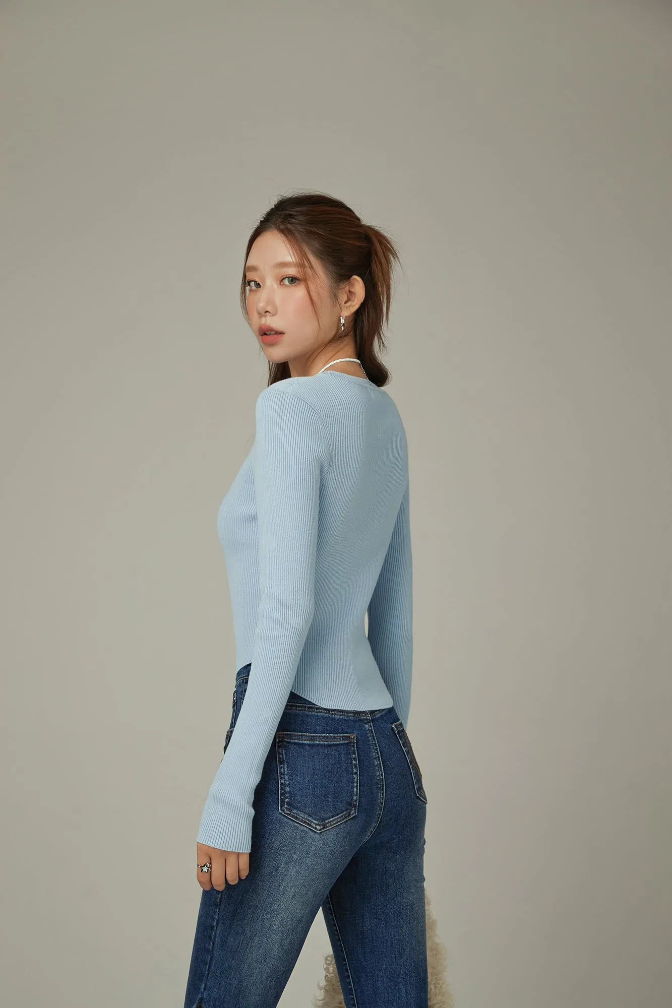 Color Ribbed Slim Knit Top