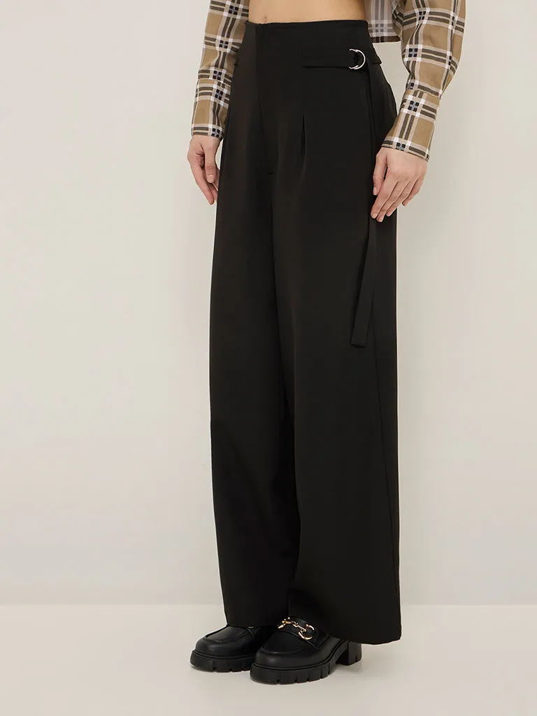 Nuon Black Solid High-Rise Trousers