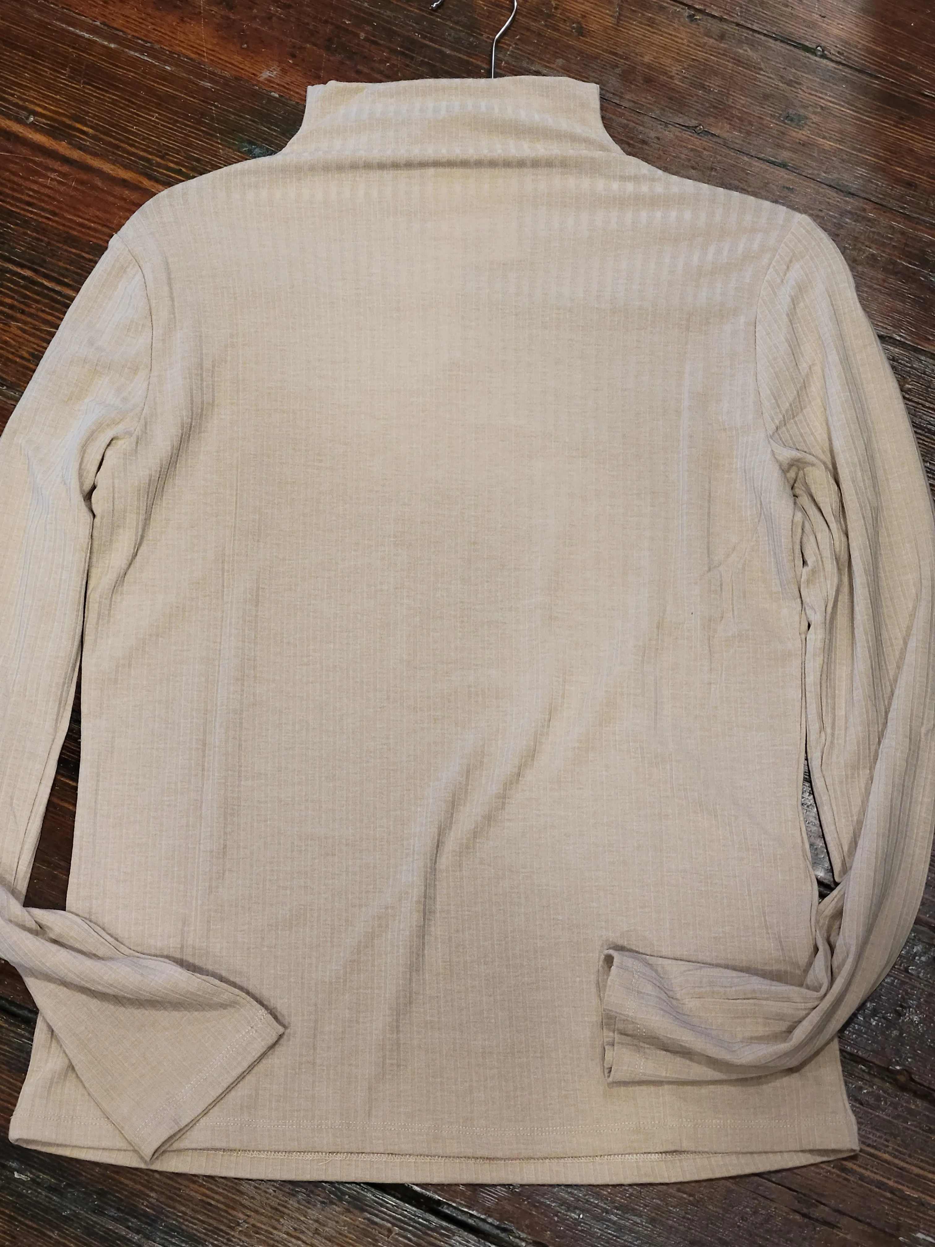 Ribbed Mock Neck